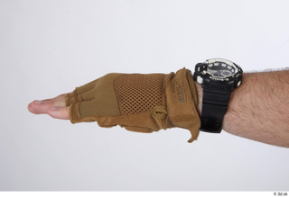 Photos Luis Donovan Contractor gloves hand watch 0004.jpg